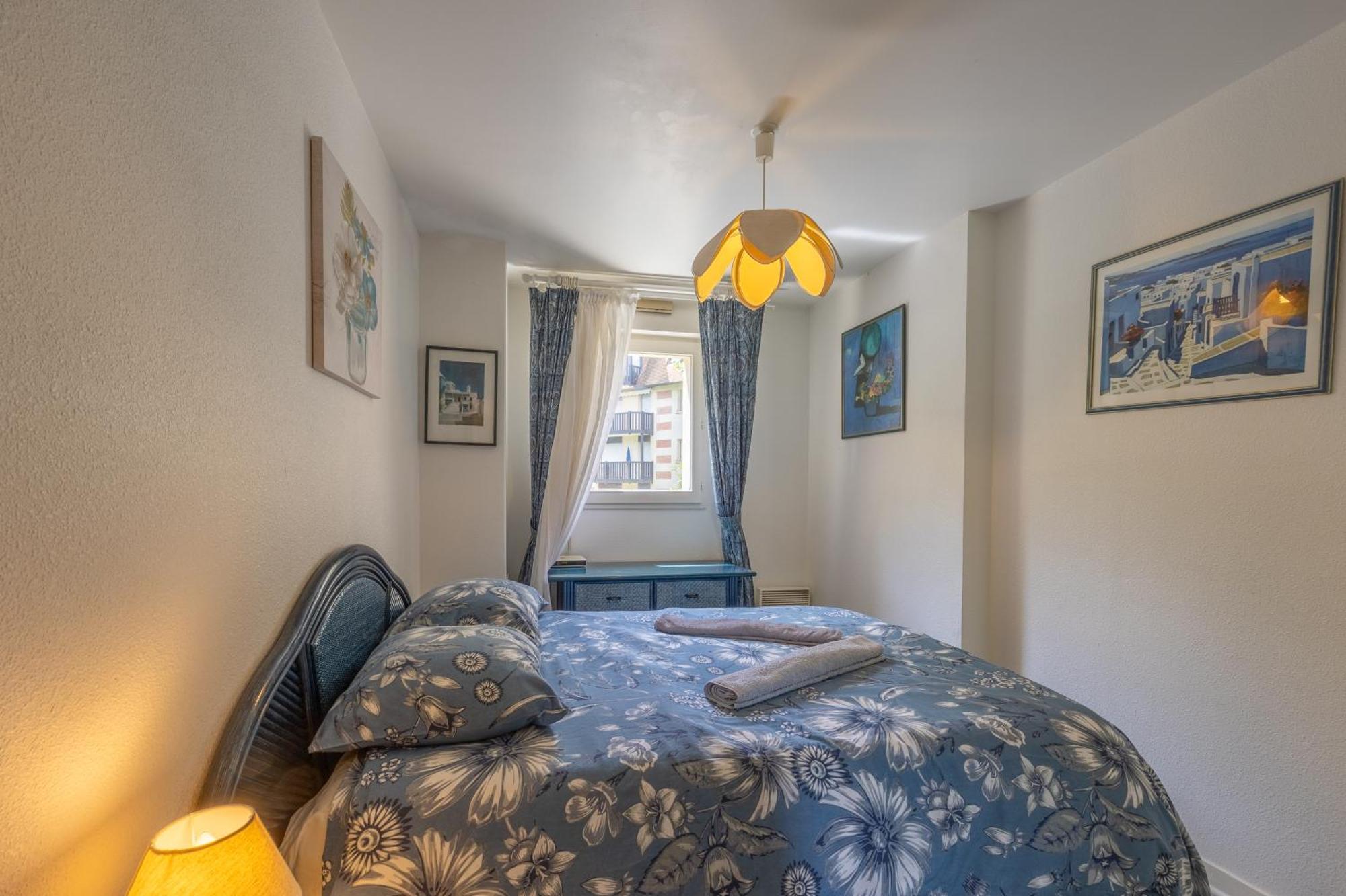 With Parking And Balcony Near The *