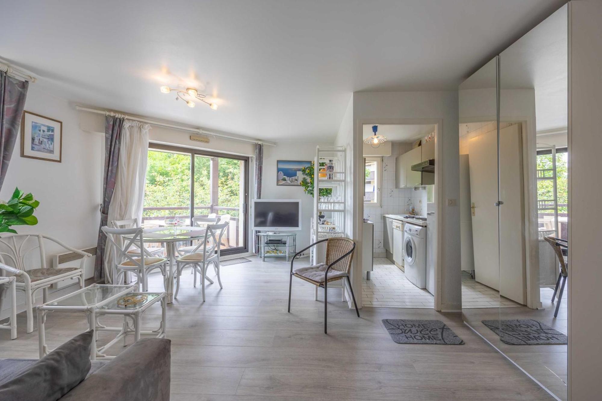 With Parking And Balcony Near The Deauville